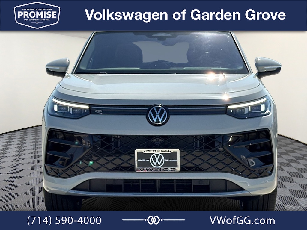 New 2026 Volkswagen Tiguan SEL R-Line Turbo SUV