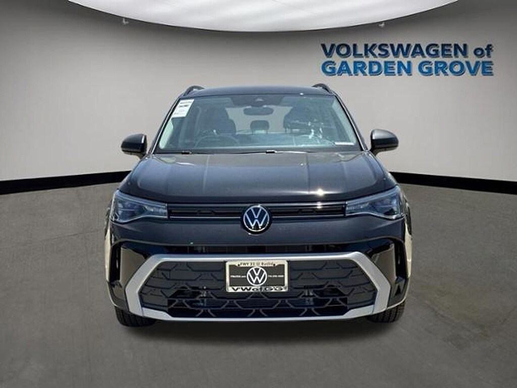 New 2026 Volkswagen Taos 1.5T S SUV