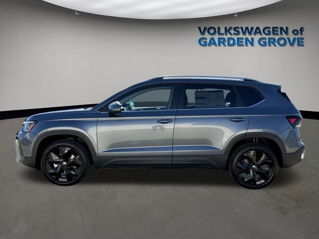 New 2026 Volkswagen Taos 1.5T SE SUV