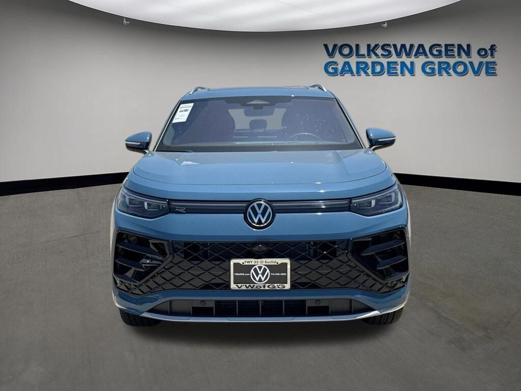 New 2026 Volkswagen Tiguan 2.0T SEL R-Line Turbo SUV