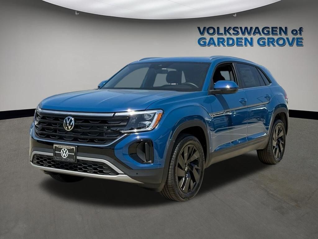 New 2026 Volkswagen Atlas Cross Sport 2.0T SE w/Technology SUV