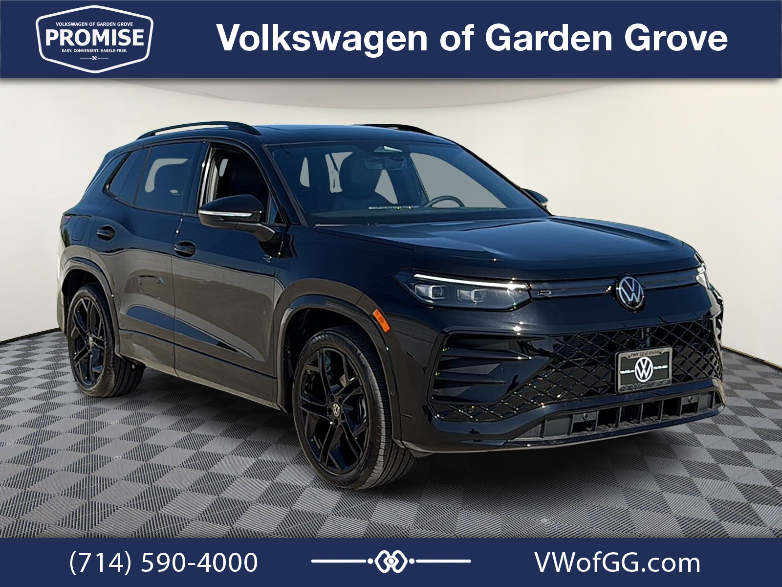 New 2026 Volkswagen Tiguan SE R-Line Black SUV