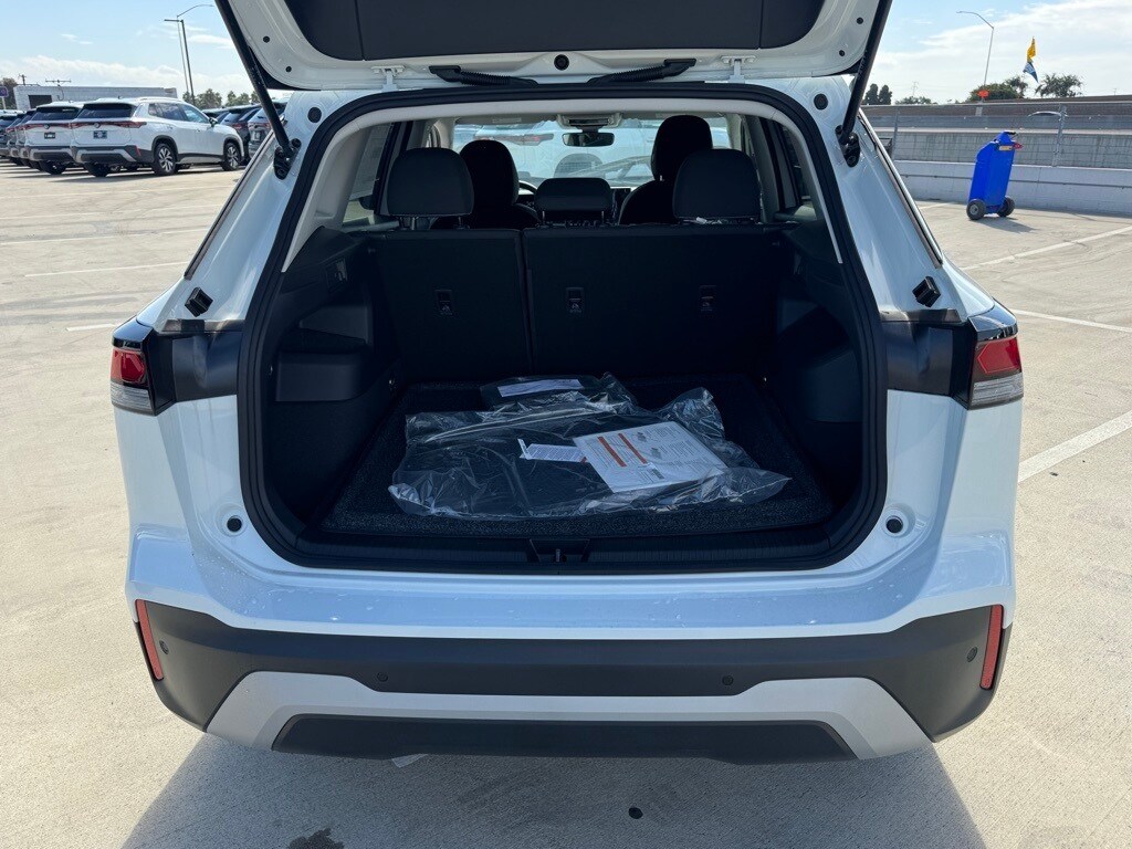 2025 Volkswagen Tiguan S - Photo 10