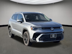 2025 Volkswagen Taos 1.5T SE SUV