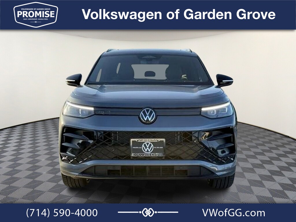 New 2026 Volkswagen Tiguan SE R-Line Black SUV
