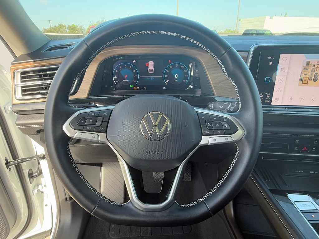 2026 Volkswagen Atlas SE w/Tech - Photo 14