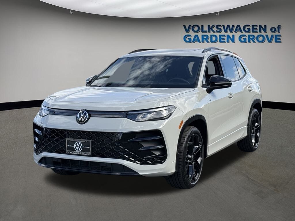 New 2026 Volkswagen Tiguan 2.0T SE R-Line Black SUV