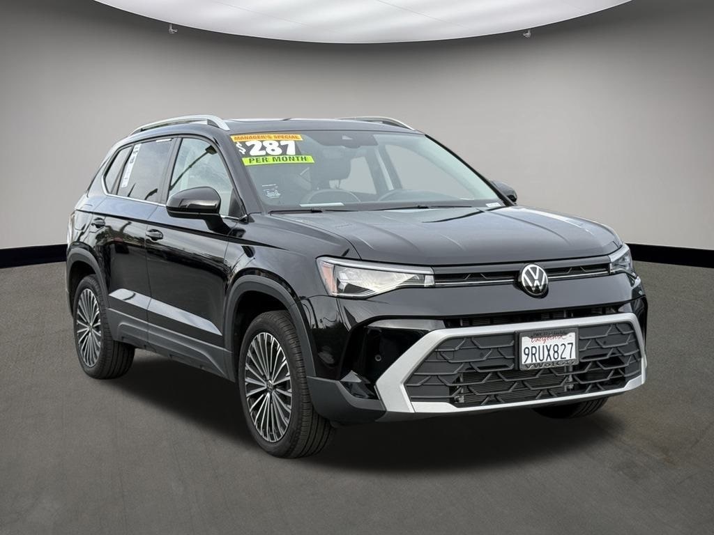 2025 Volkswagen Taos SE