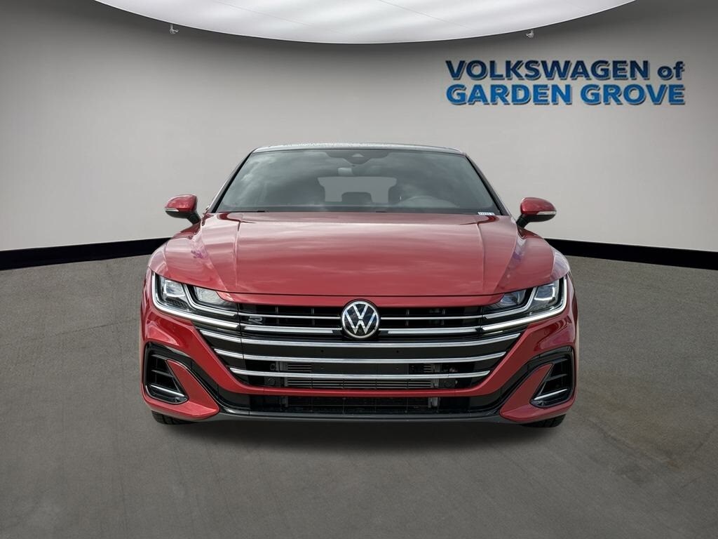 2021 Volkswagen Arteon SEL Premium R-Line photo 2