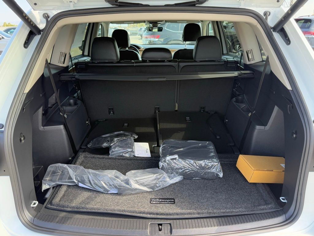 2026 Volkswagen Atlas SE w/Tech - Photo 9