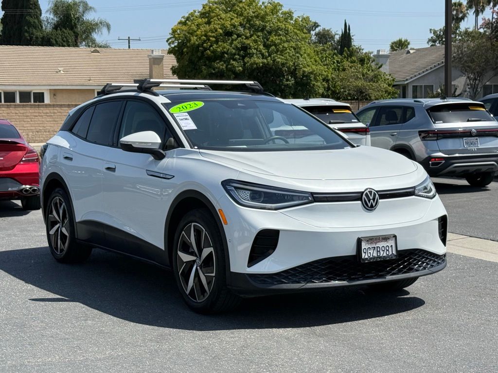 2023 Volkswagen ID.4 S's photo
