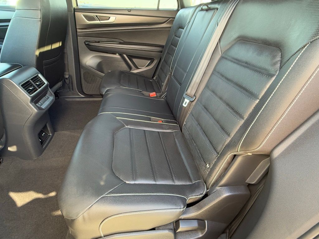 2026 Volkswagen Atlas Cross Sport SEL R-LINE - Photo 20