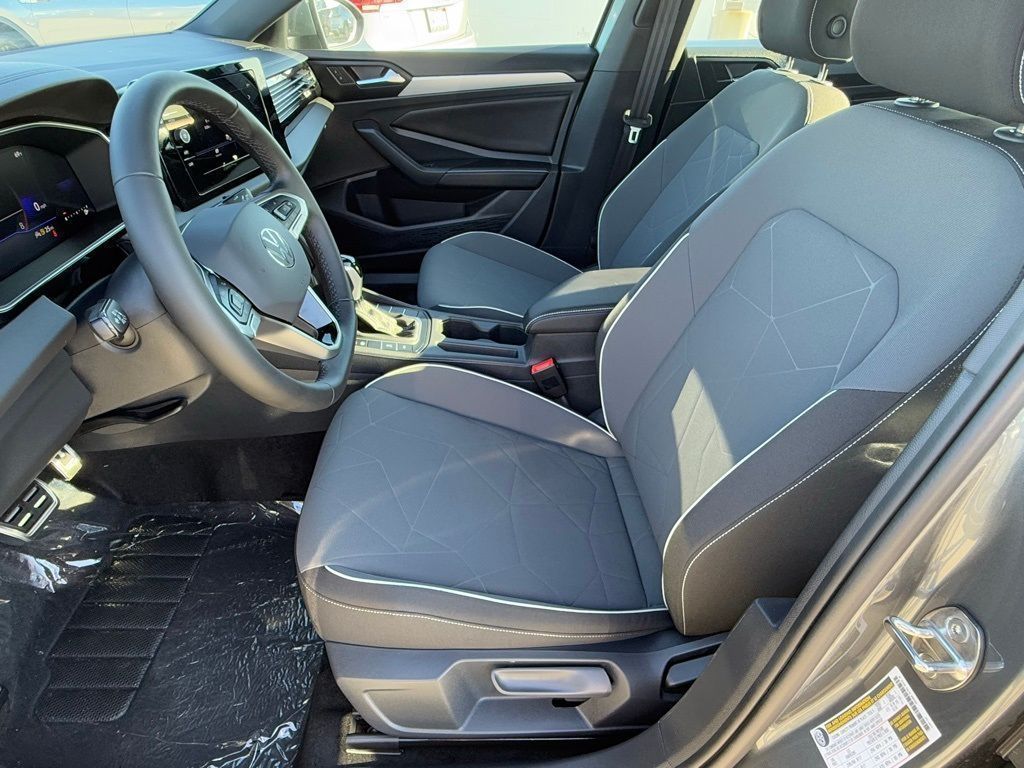 2026 Volkswagen Jetta Sport - Photo 12