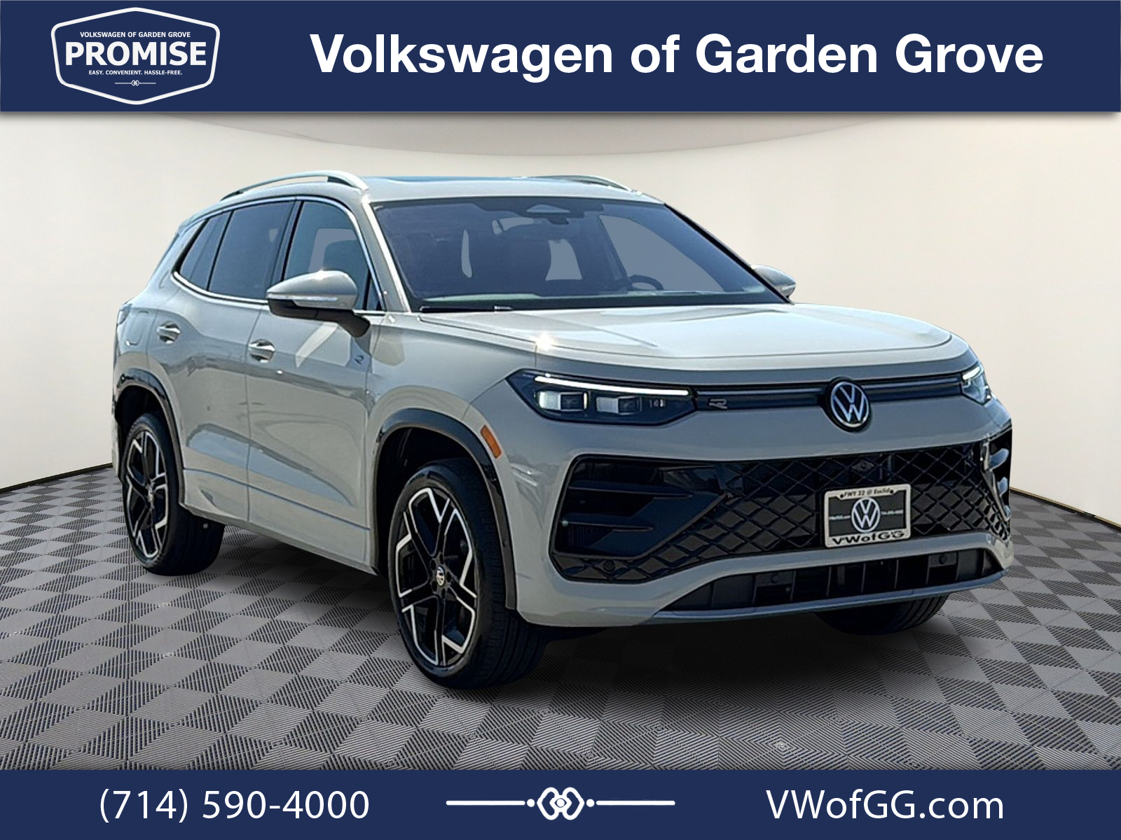 New 2026 Volkswagen Tiguan SEL R-Line Turbo SUV