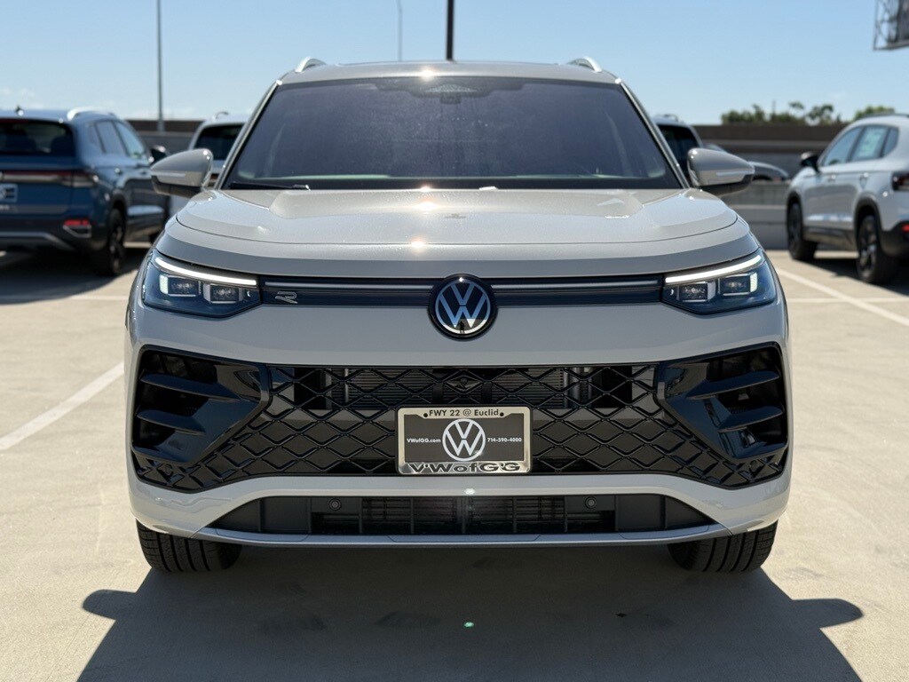 New 2026 Volkswagen Tiguan 2.0T SEL R-Line Turbo SUV