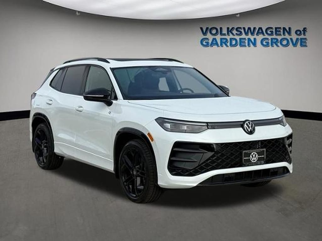 New 2026 Volkswagen Tiguan 2.0T SE R-Line Black SUV