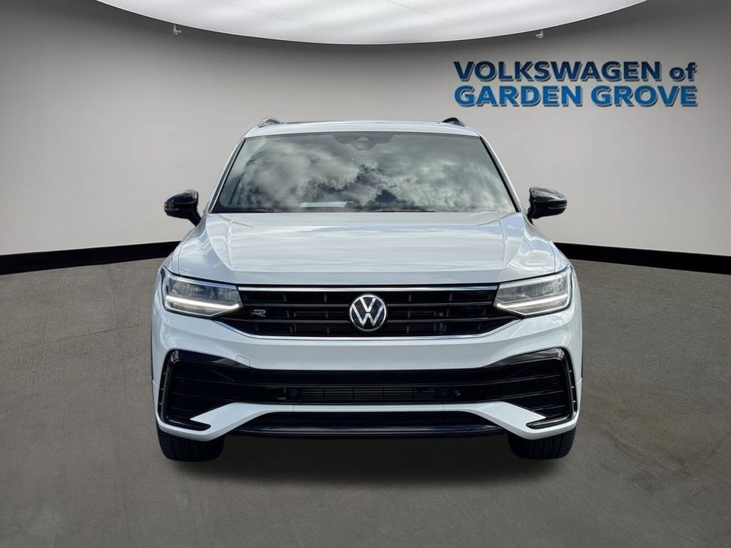 Used 2023 Volkswagen Tiguan 2.0T SE R-Line Black SUV
