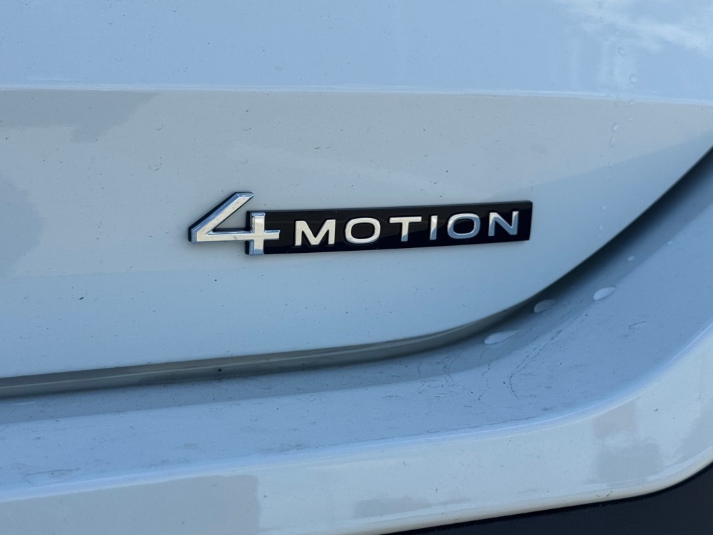 2025 Volkswagen Tiguan S - Photo 9
