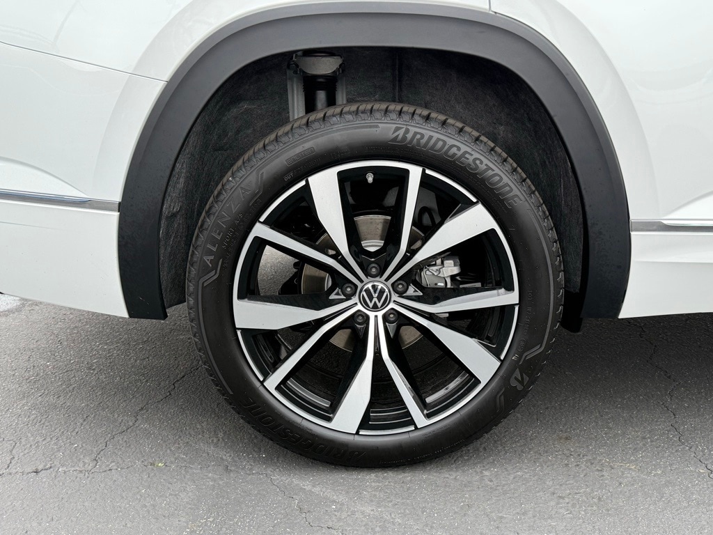 2026 Volkswagen Atlas SEL Premium R-Line's photo