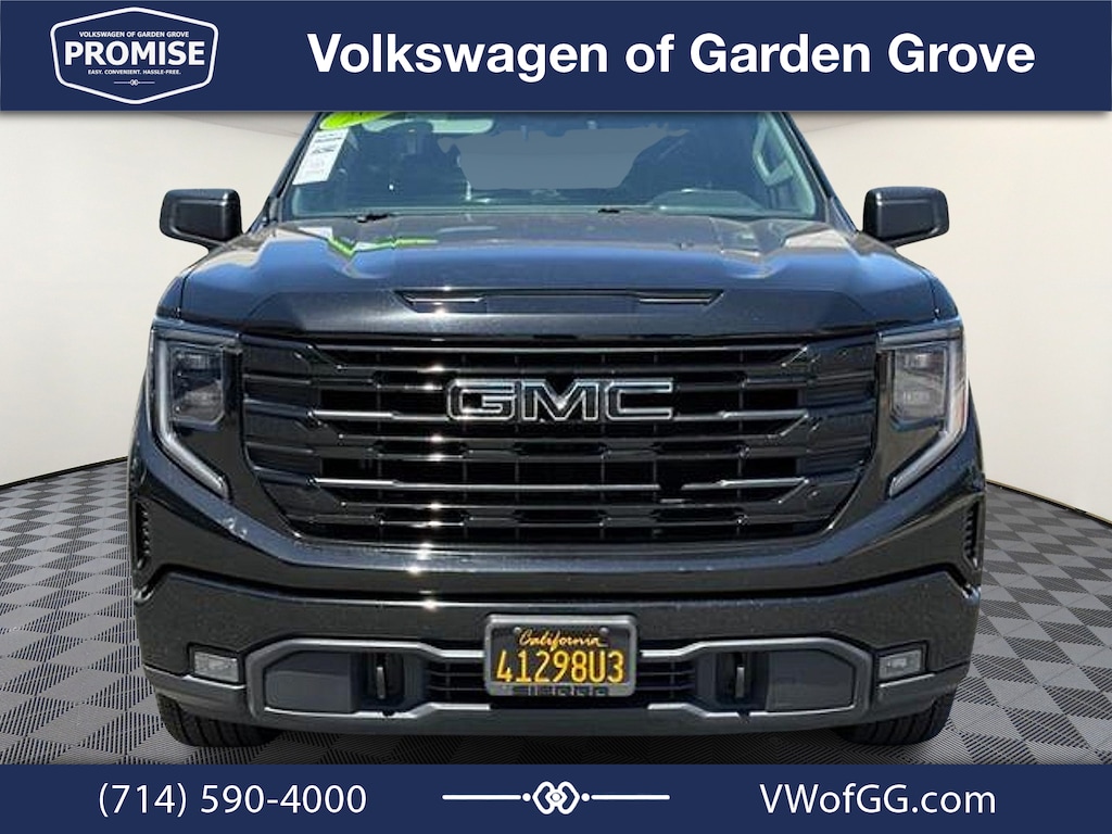 Used 2023 GMC Sierra 1500 2WD Crew Cab Short Box Elevation Truck Crew Cab