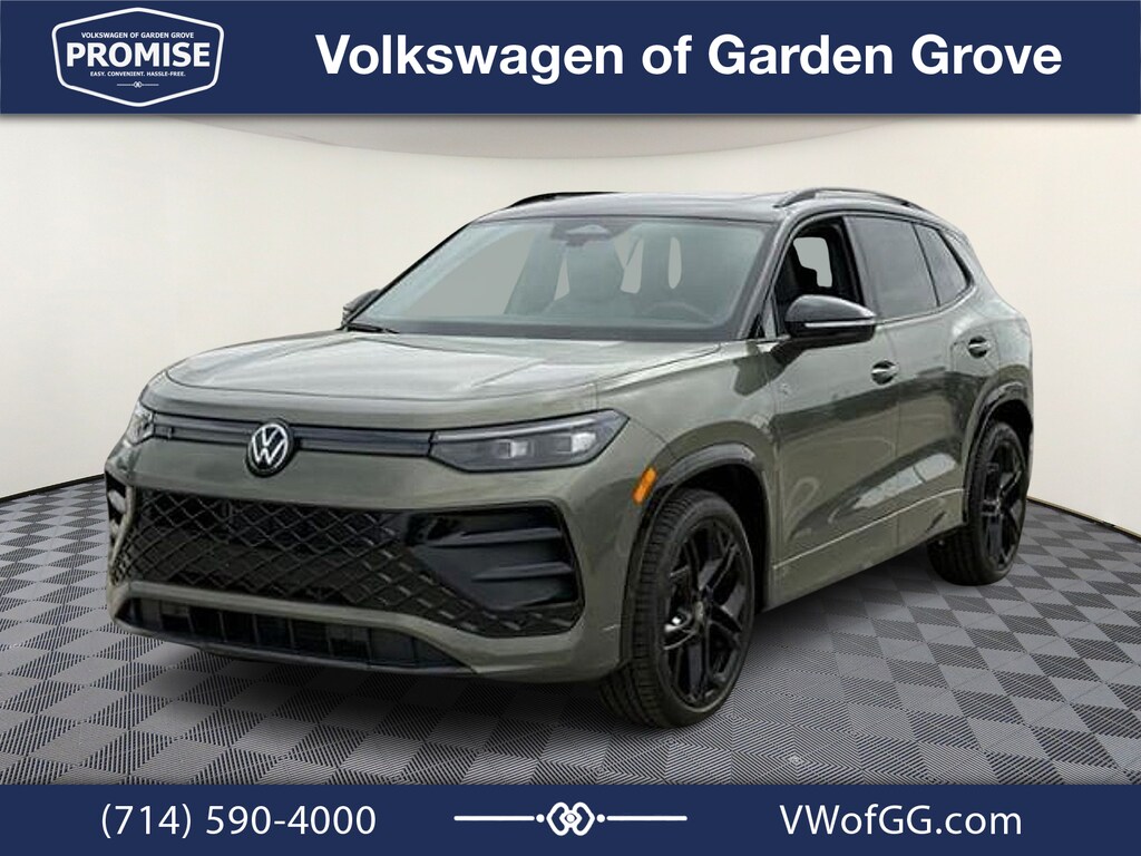 New 2026 Volkswagen Tiguan SE R-Line Black SUV