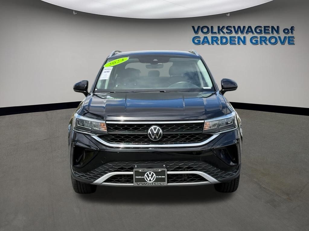 Used 2024 Volkswagen Taos 1.5T SE SUV