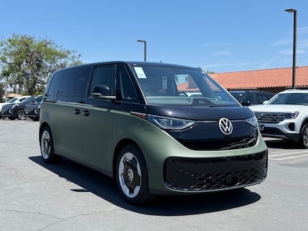 2025 Volkswagen ID. Buzz Pro S Van Passenger Van