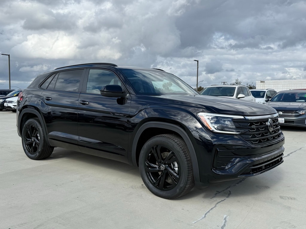 New 2026 Volkswagen Atlas Cross Sport 2.0T SEL R-Line Black SUV