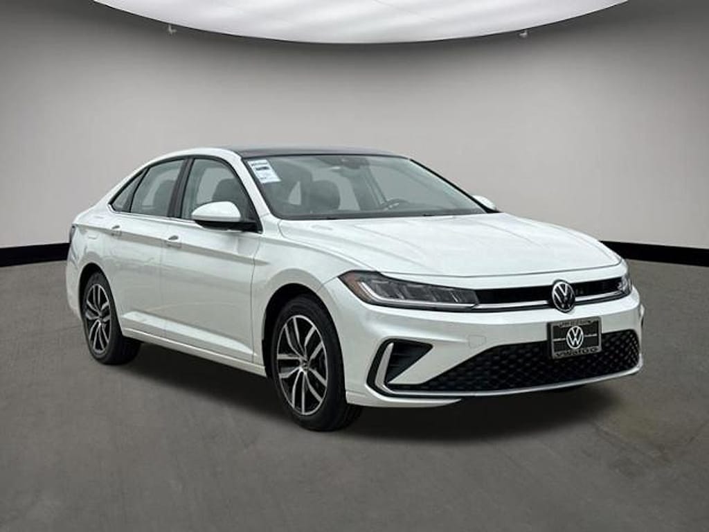 New 2026 Volkswagen Jetta 1.5T SE Sedan