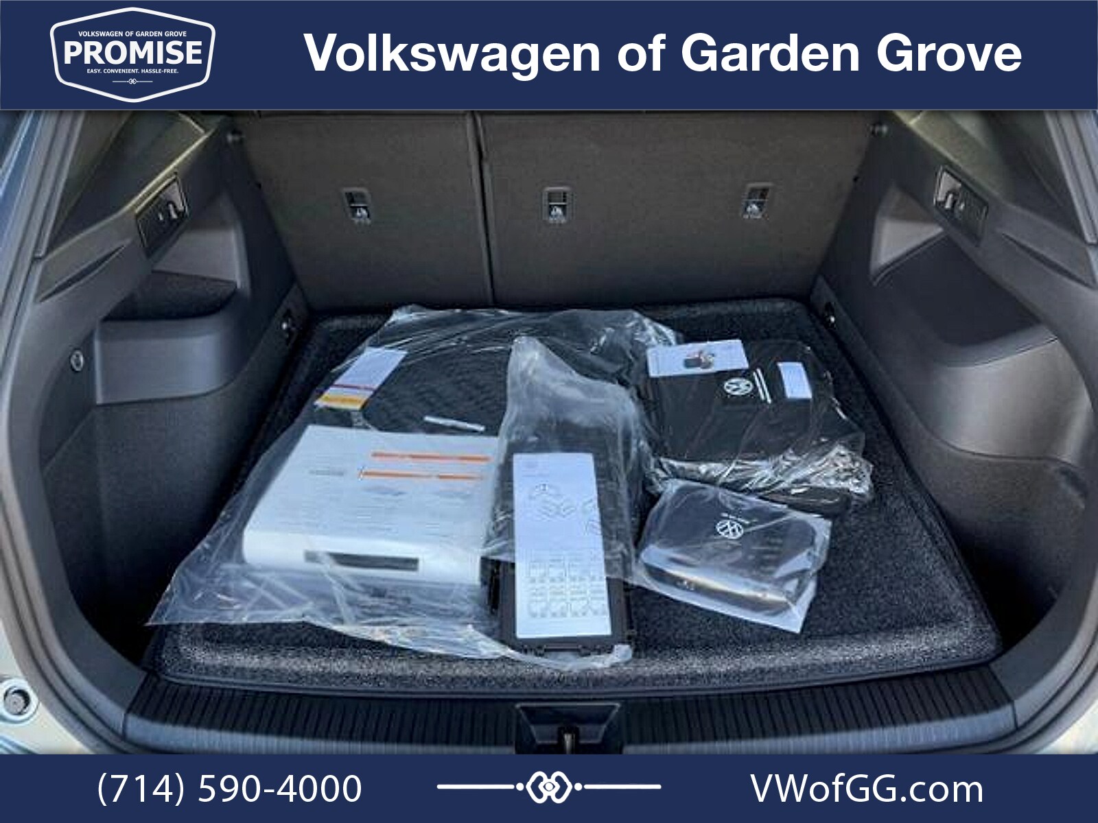 2026 Volkswagen Tiguan SE R-LINE BLACK - Photo 9