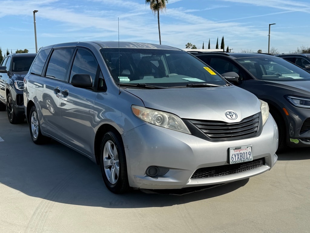 2013 Toyota Sienna L