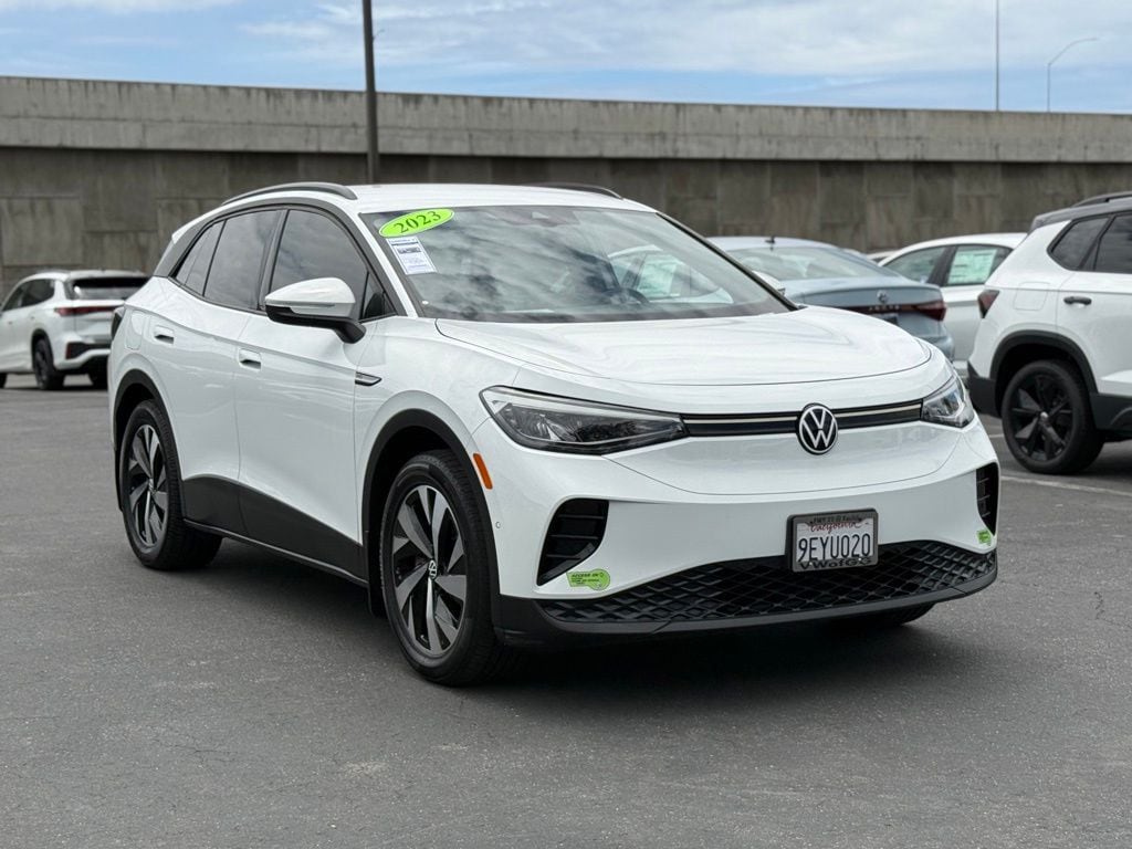 2023 Volkswagen ID.4 PRO