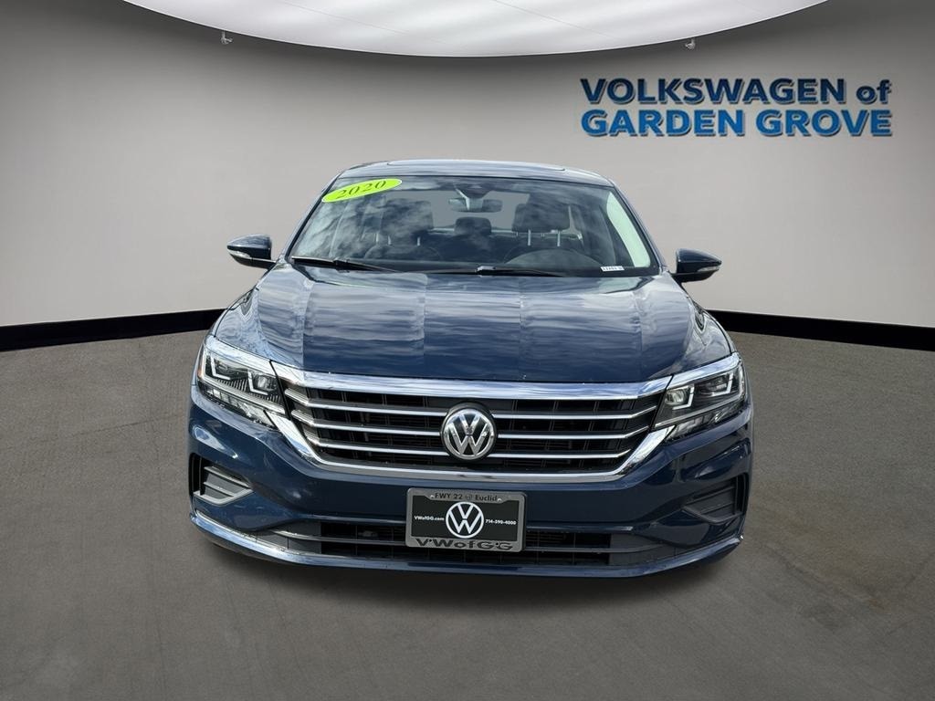 Used 2020 Volkswagen Passat 2.0T SE Sedan