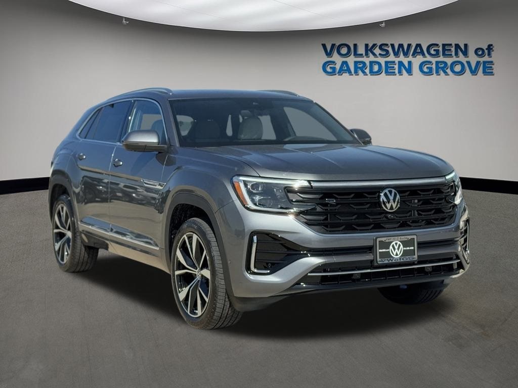 New 2025 Volkswagen Atlas Cross Sport 2.0T SEL Premium R-Line SUV