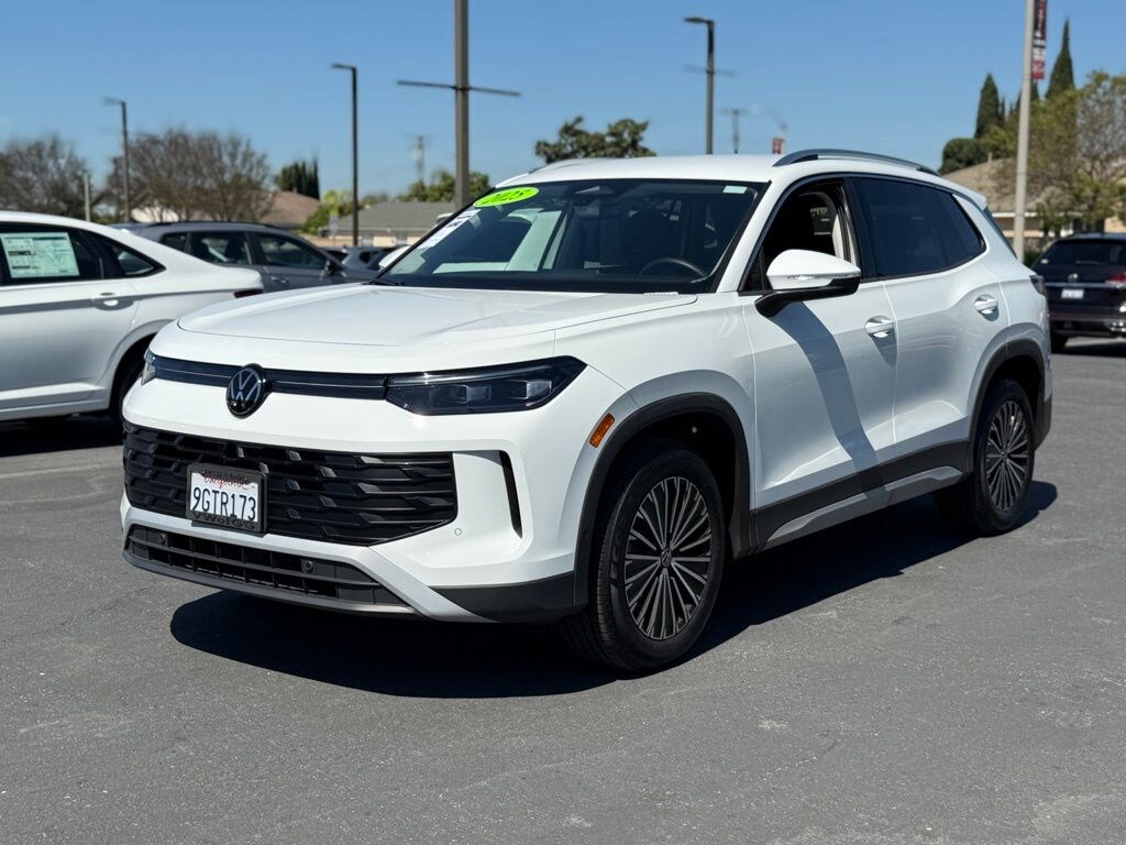 Used 2025 Volkswagen Tiguan 2.0T S SUV