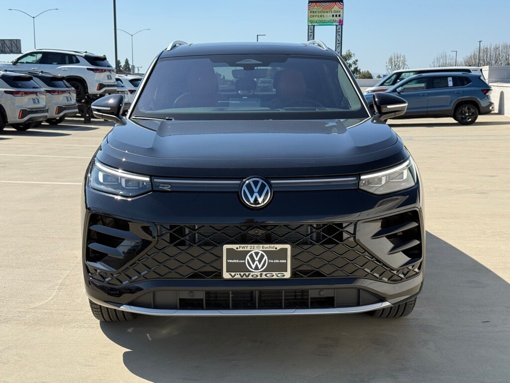New 2026 Volkswagen Tiguan 2.0T SEL R-Line Turbo SUV