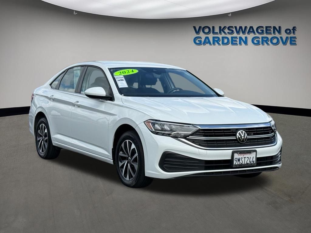 Used 2024 Volkswagen Jetta S with VIN 3VW5M7BU9RM081154 for sale in Garden Grove, CA