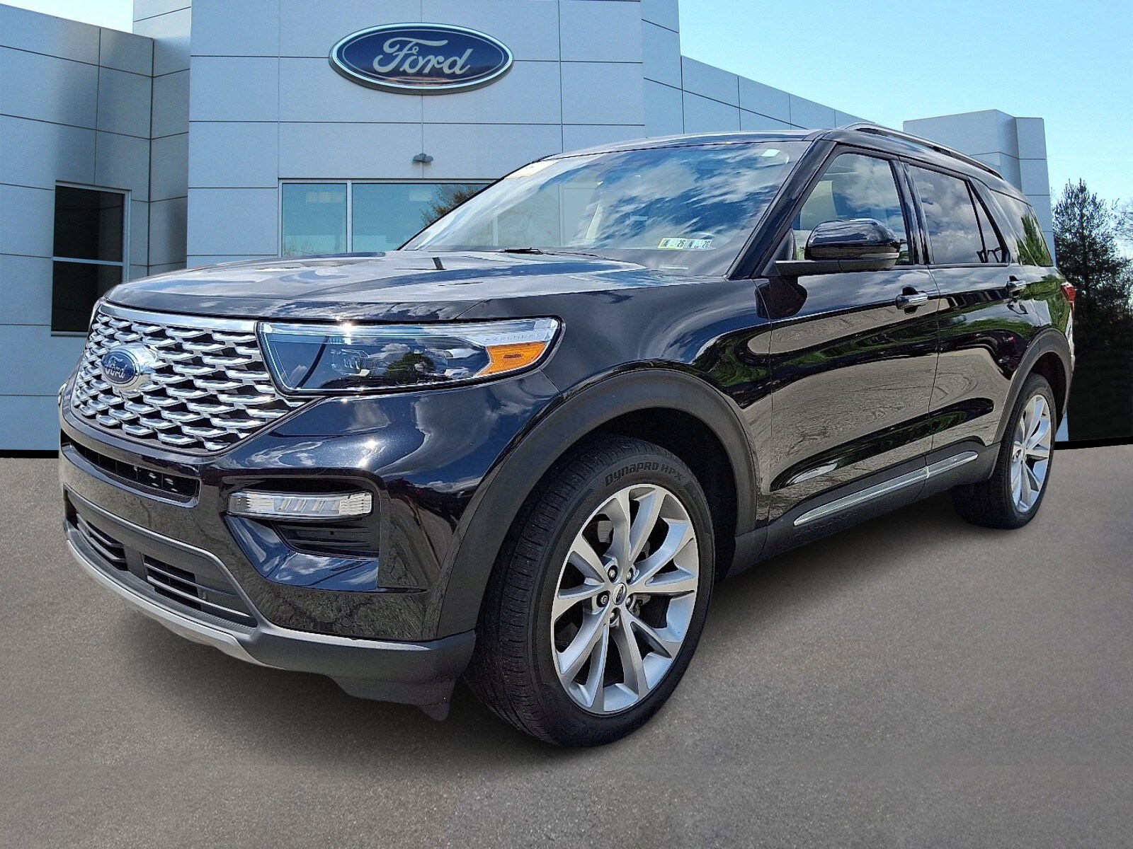 2023 Ford Explorer Platinum photo 3