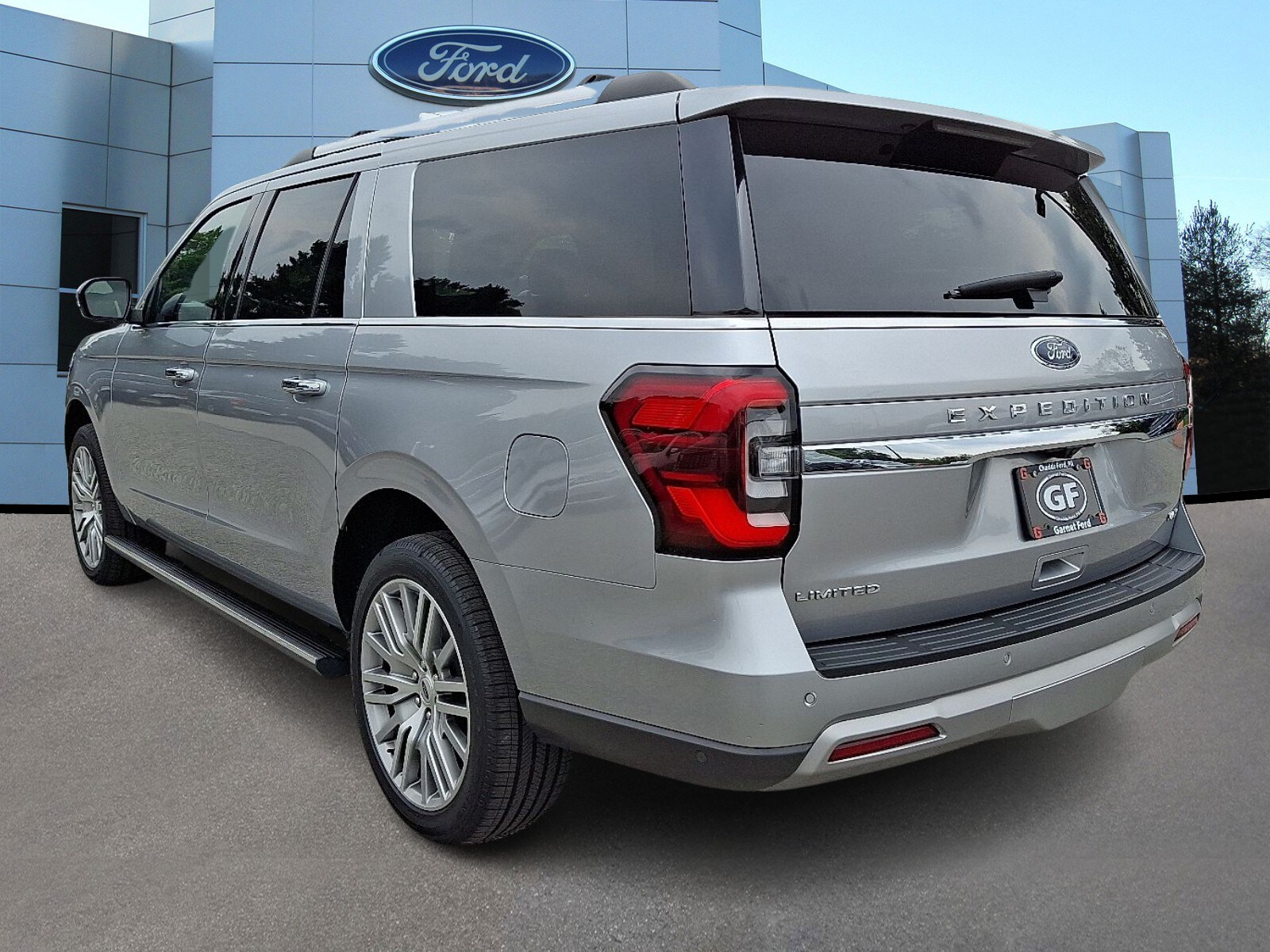 2022 Ford Expedition Limited MAX photo 4