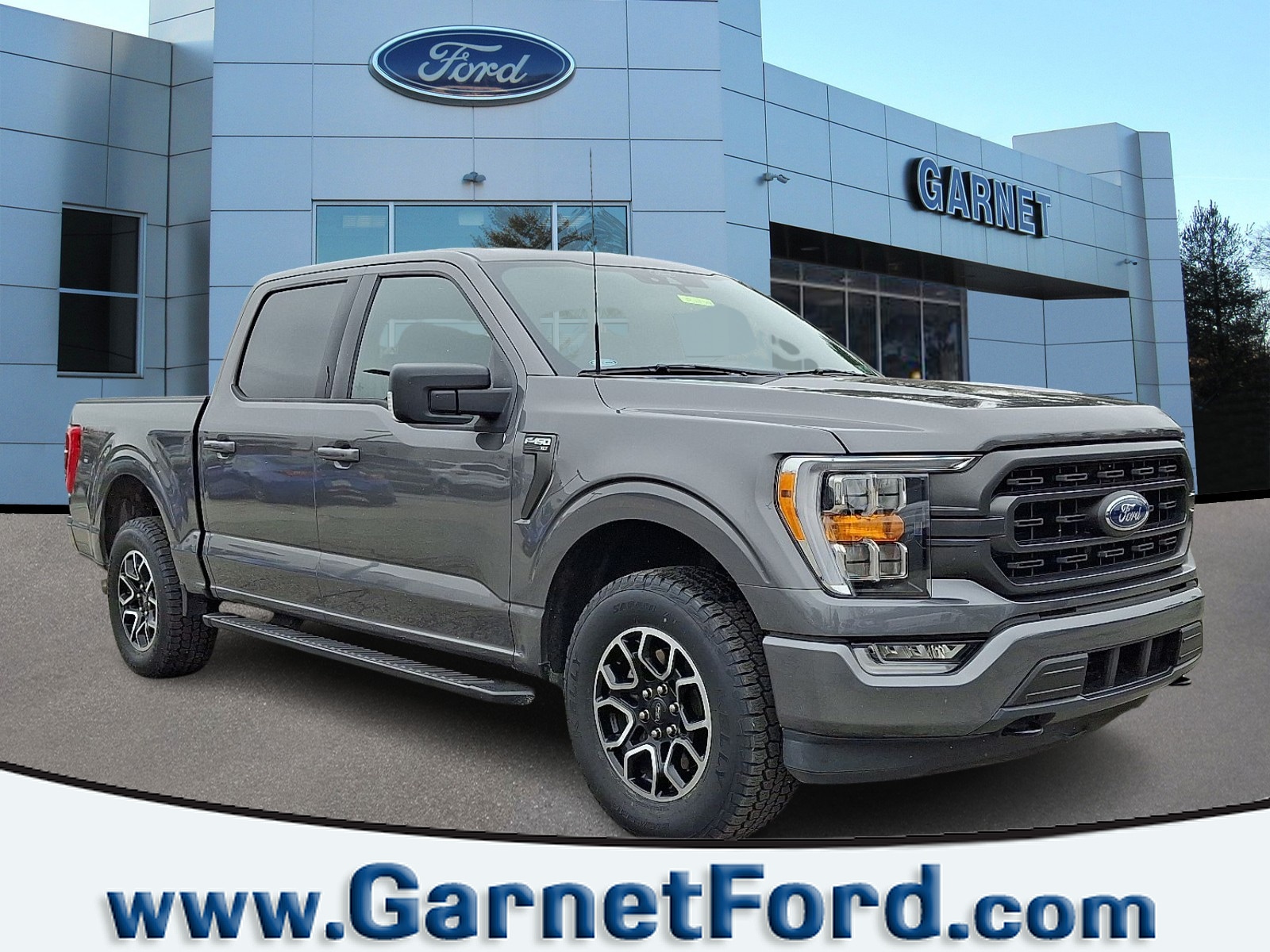 2021 Ford F-150 XLT's photo