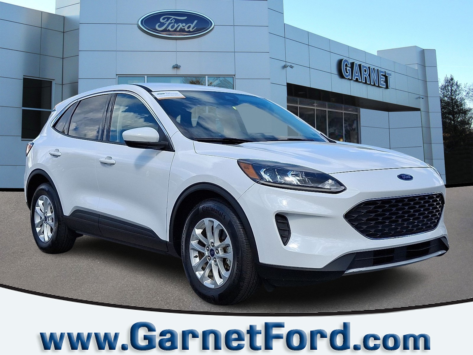 2020 Ford Escape SE