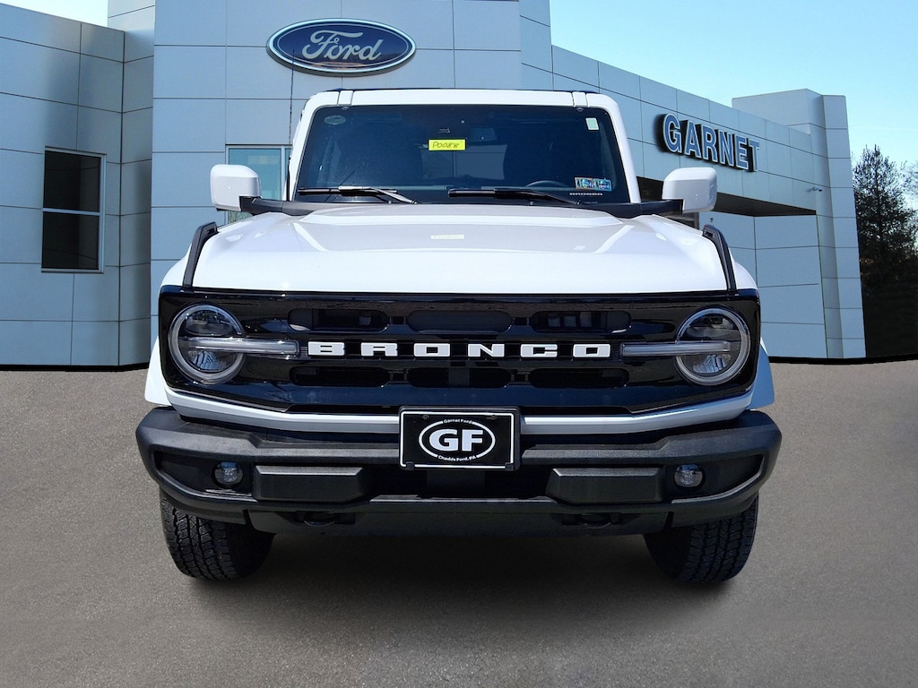 Certified 2025 Ford Bronco Outer Banks