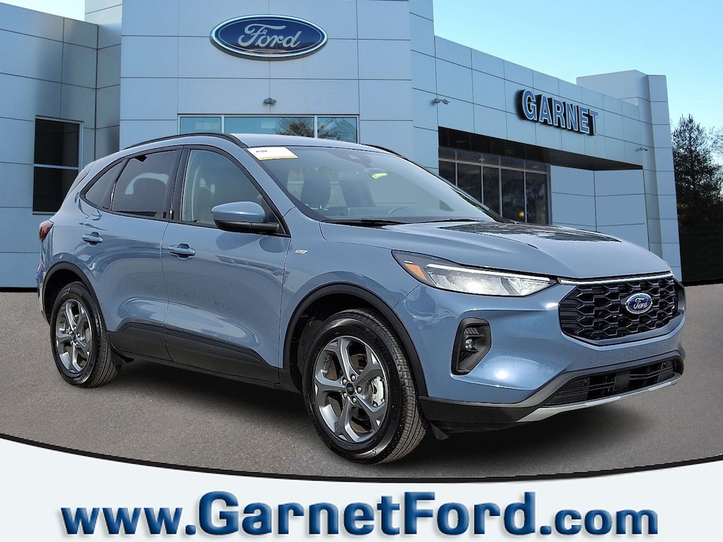 Certified 2025 Ford Escape ST-Line Select