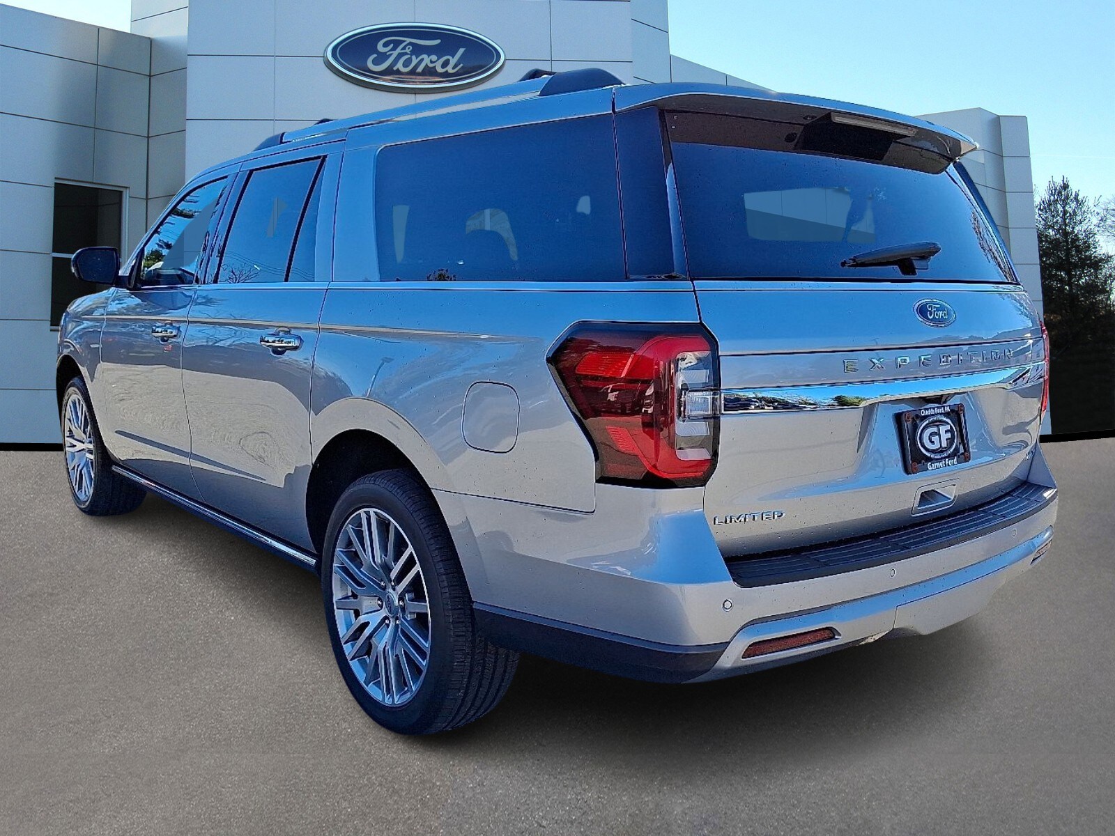 2024 Ford Expedition Limited MAX photo 3
