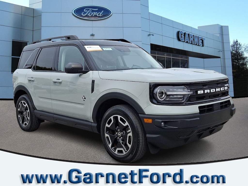 Certified 2024 Ford Bronco Sport Outer Banks SW.