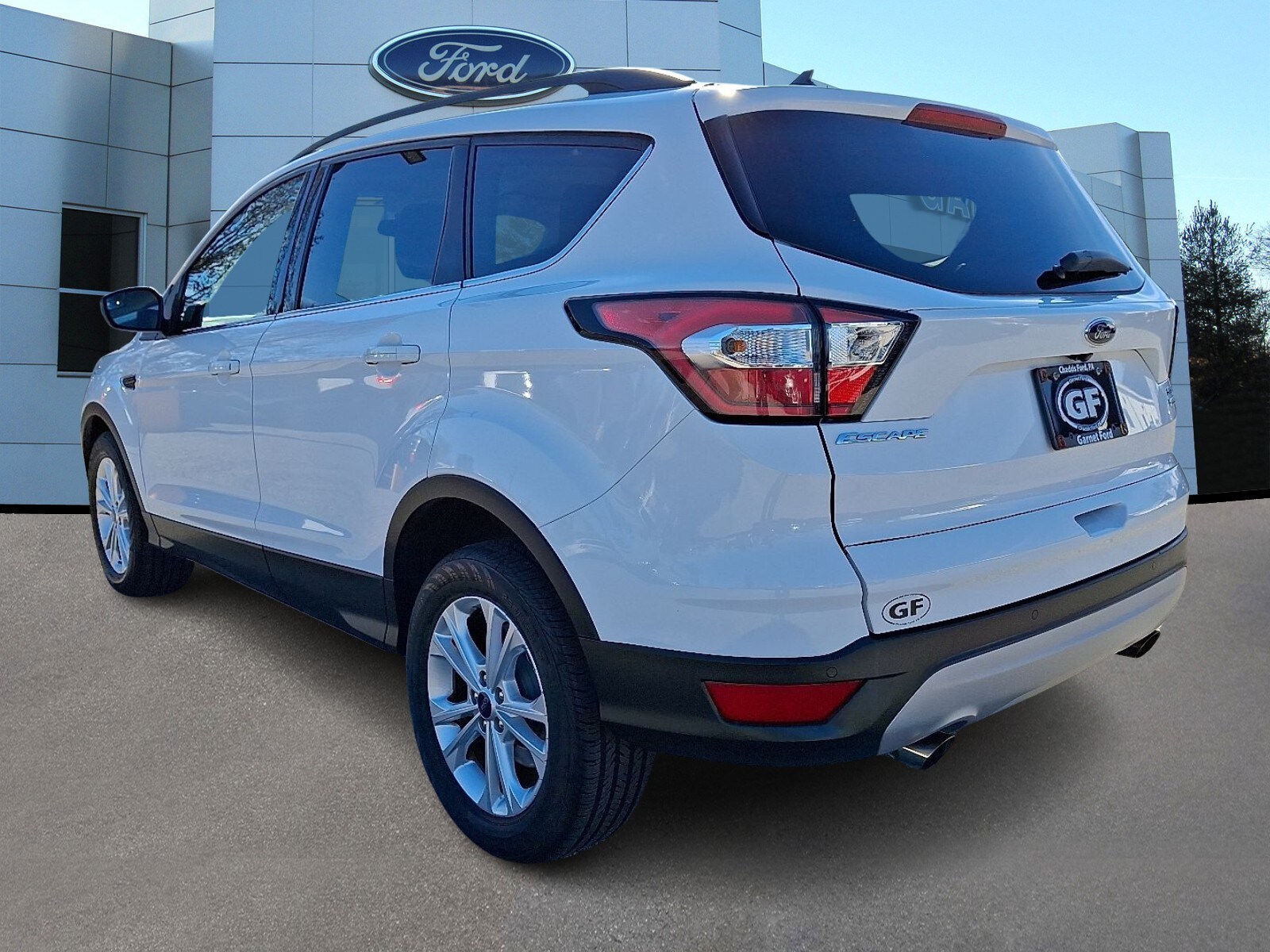 2018 Ford Escape SEL photo 4