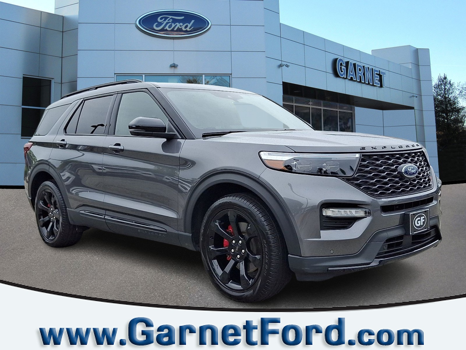 2023 Ford Explorer ST 4WD's photo