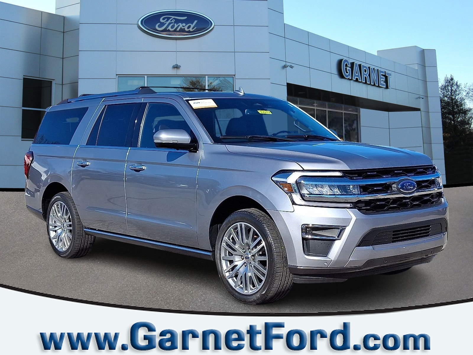 2024 Ford Expedition Limited's photo