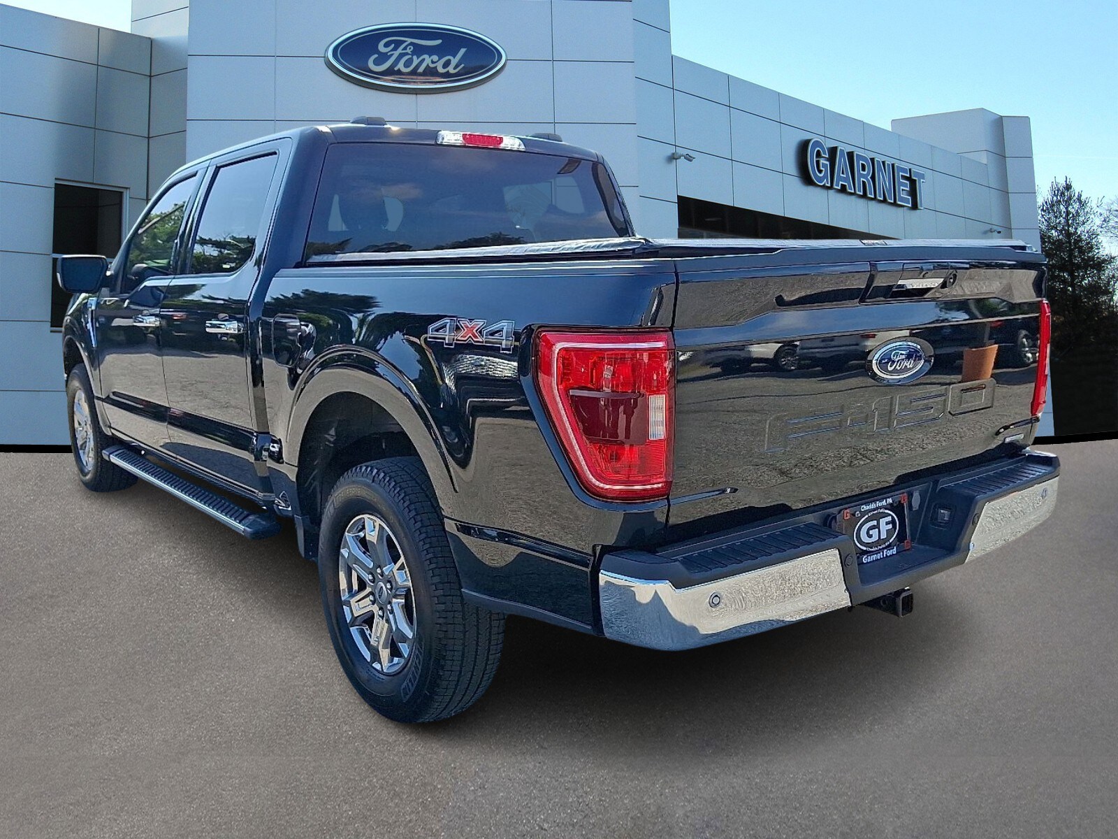 2023 Ford F-150 XLT photo 3