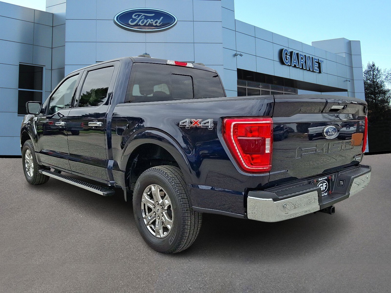 2023 Ford F-150 XLT photo 3